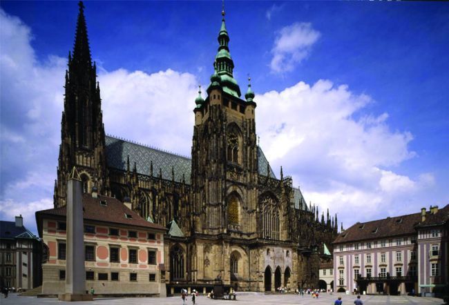 3-Hour Prague Castle & Interiors Tour - The Royal Palace: the castle’s center of authority