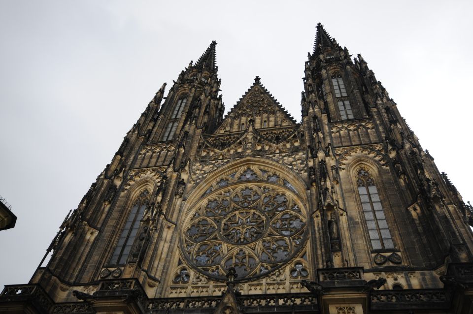 3-Hour Prague Castle & Interiors Tour - Golden Lane: the castle’s human-scale side