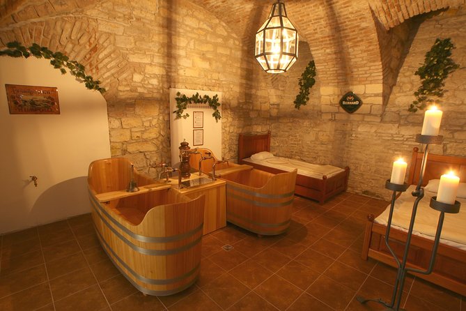 Beer Bath with Unlimited beer! - Unlimited Bernard Beer: Fun Add-On or Core Attraction?
