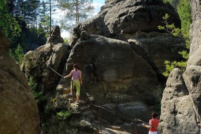 Bohemian Switzerland private hiking tour: Chronicles of Narnia - Děčínská vrchovina: Sandstone Towers, Elbe Canyon Energy
