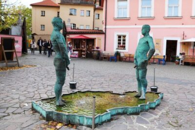 Contemporary art tour in Prague: the works of David Černý - The Route: 90 Minutes on Foot Through Malá Strana, Staré Město, and Nové Město
