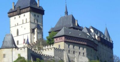 Countryside Bike Tour From Prague To Karlstejn Castle - Vltava River Cycling and the Bridge Stops That Break Up the Ride