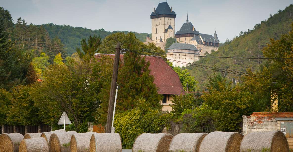 Coutryside e-bike tour to Karlstejn Castle - Key highlights at a glance
