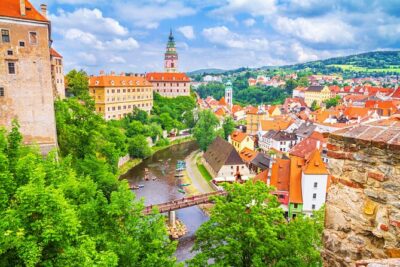 Day Trip to the Fairytale Town of Cesky Krumlov - 5 hours in Cesky Krumlov old town: UNESCO lanes and riverside atmosphere