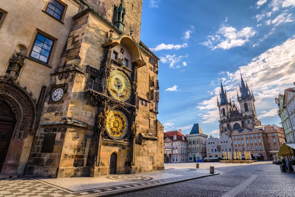 Discover Prague Private Tour - 3 hours - Walking vs private car: pick what matches your day