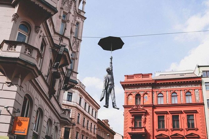 Discover Prague’s most Photogenic Spots with a Local - Wallenstein Palace Gardens: Where a Photo Walk Gets a Pause Button