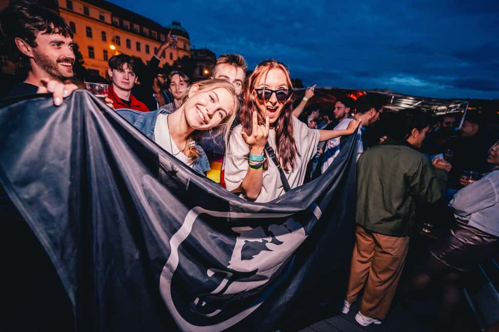Drunken Monkey Prague Boat Party Open Bar to Duplex Club - Key Things I’d Watch Before You Go