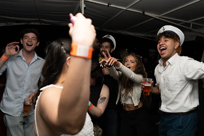 Drunken Monkey Prague Boat Party w/ 2hr Open Bar, DJ & Club Entry - From the River to the Rooftop Club: The Free Entry Card Advantage