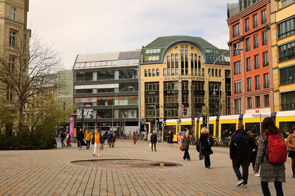 Eating Berlin: City Center Food & Beer Tour - The Beer Setup: Six Craft Beers Plus Berliner Weisse