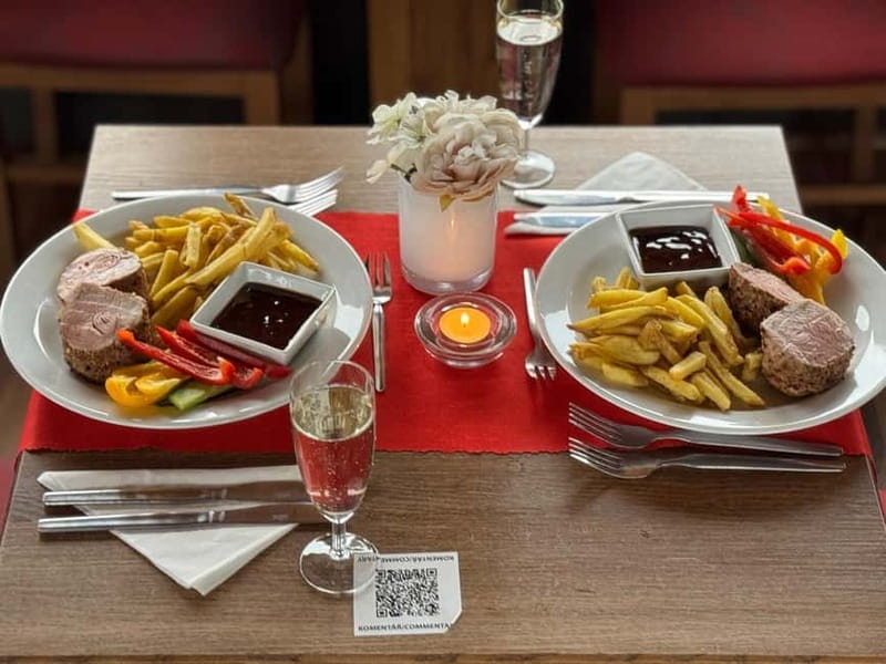 Evening cruise through Prague with 3-course served menu - Price and value: is $91 for 110 minutes fair?