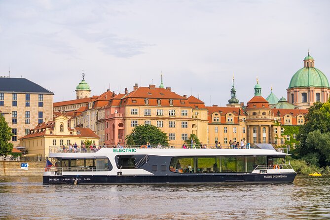 Evening Eco Cruise With a Glass of Prosecco in Bohemia - The 50-Minute Cruise on Marie d´Bohemia: What the Route Feels Like