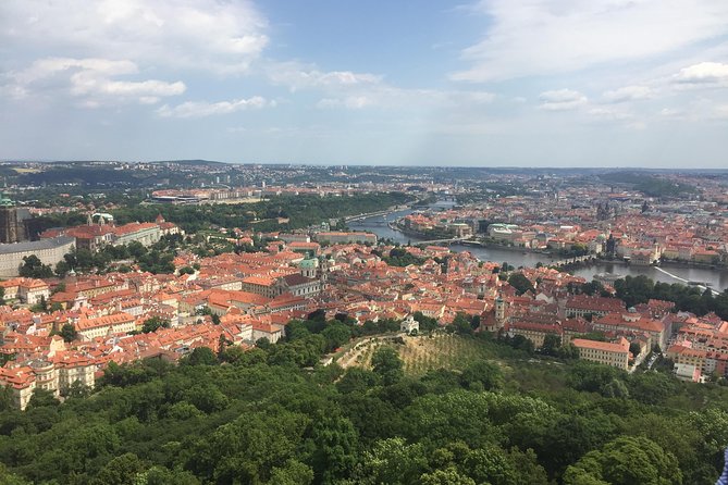 FAT TIRE E-BIKE GREAT TOUR - river, parks & panoramic views tour - Meeting at Praha Bike and Getting Set for Prague’s Hills