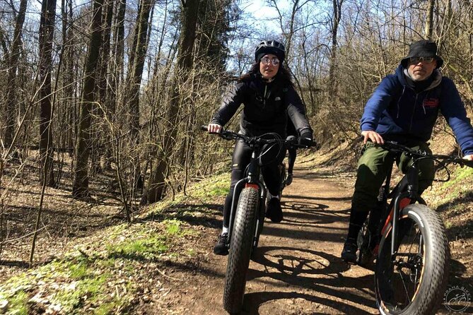 FAT TIRE E-BIKE GREAT TOUR - river, parks & panoramic views tour - How the Guide Keeps the Pace Comfortable (and Actually Fun)