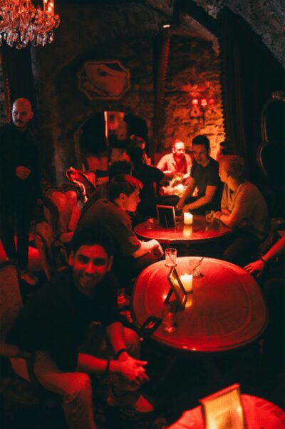 Friday Night Live Music in Old Town at Le Valmont - Your VIP premier seat: what you’re really paying for
