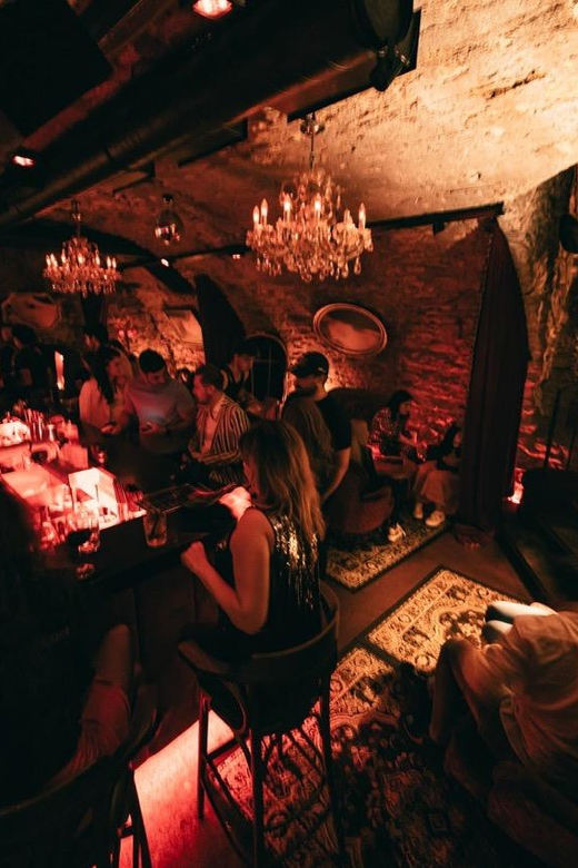 Friday Night Live Music in Old Town at Le Valmont - Who should book this Friday night live music?