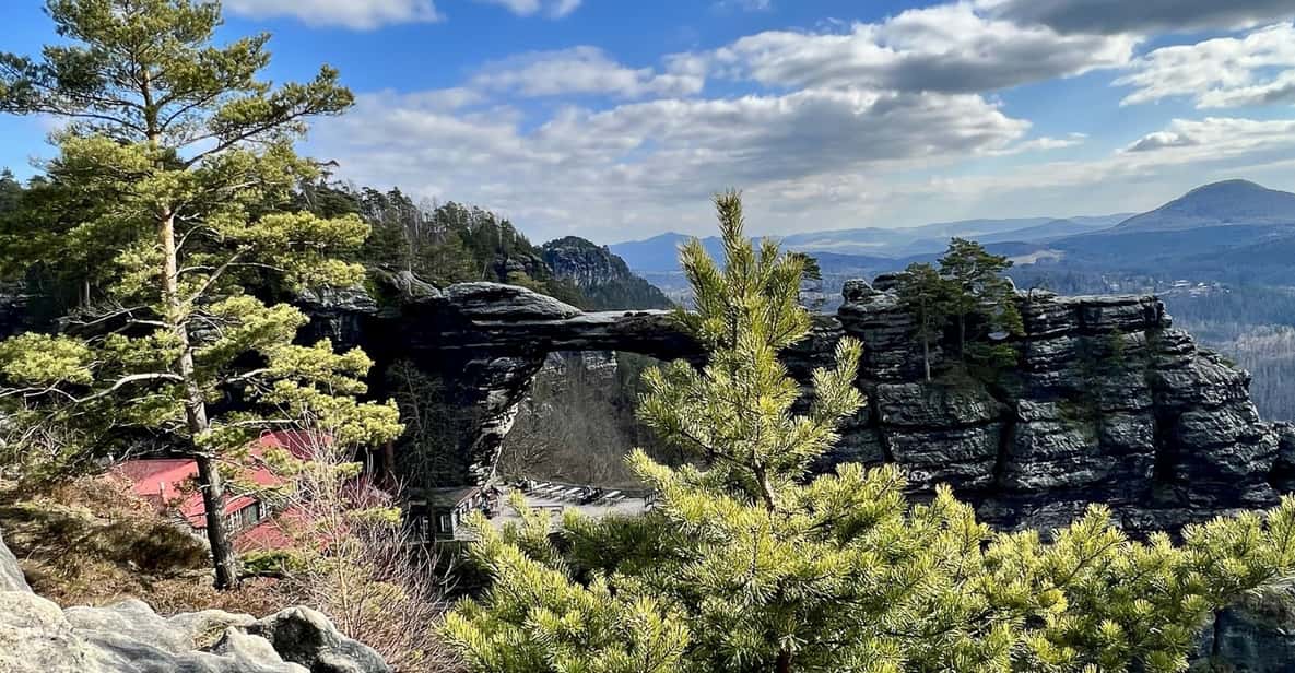 From Prague: Bohemian and Saxon Switzerland Full-Day Tour - The route split: hiking toward Pravcicka Gate or going for Narnia at Tisa Walls