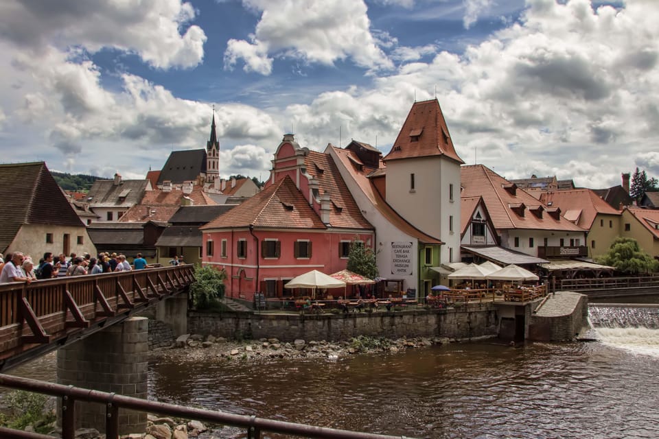 From Prague: Český Krumlov Full-Day Tour with Pickup - Price and logistics: is $119 a fair value for a 9-hour day?