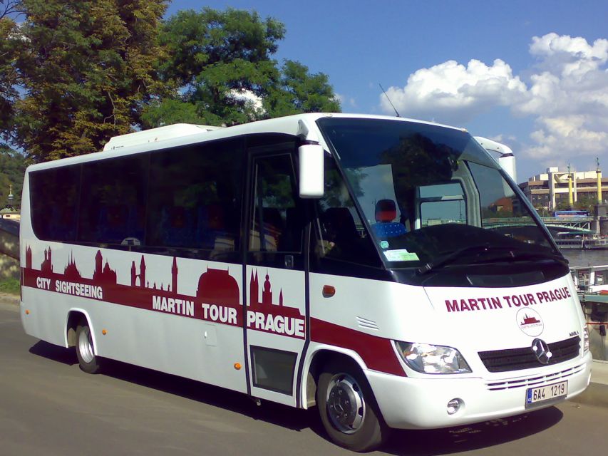 From Prague: Half-Day Karlstejn Castle Tour - From Pařížská 1073: getting out of Prague without losing your morning