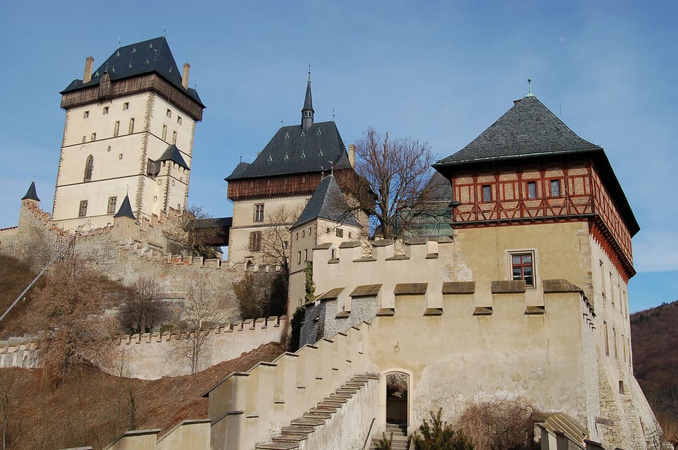 From Prague: Karlstejn Castle Skip-the-Line Ticket and Tour - From Prague to Karlštejn: the ride that sets the mood