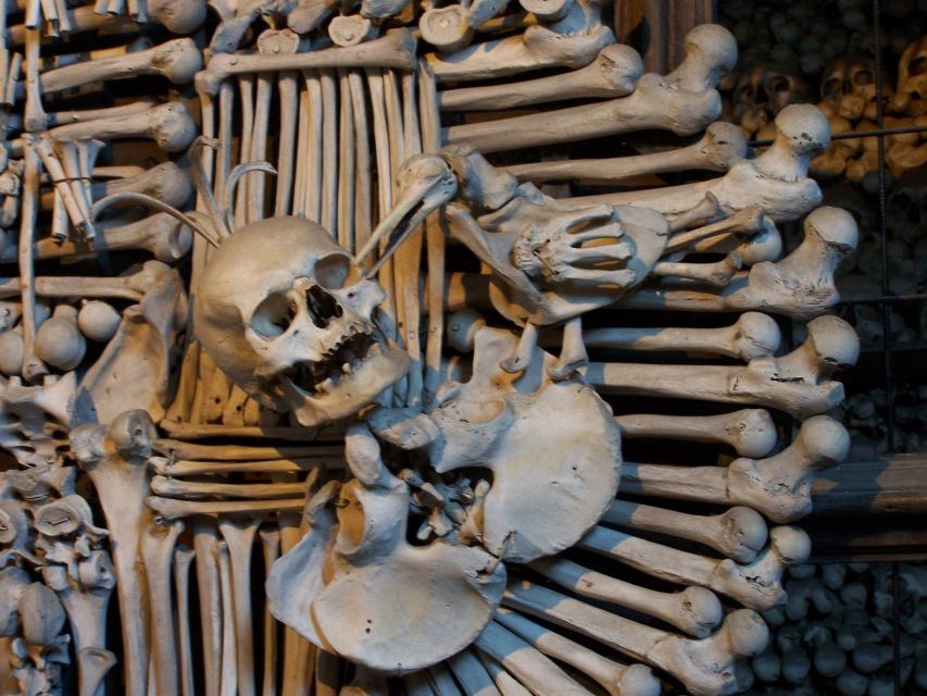 From Prague: Kutná Hora Day Excursion with Bone Church - Logistics that can trip you up: meeting point, walking pace, and small expenses
