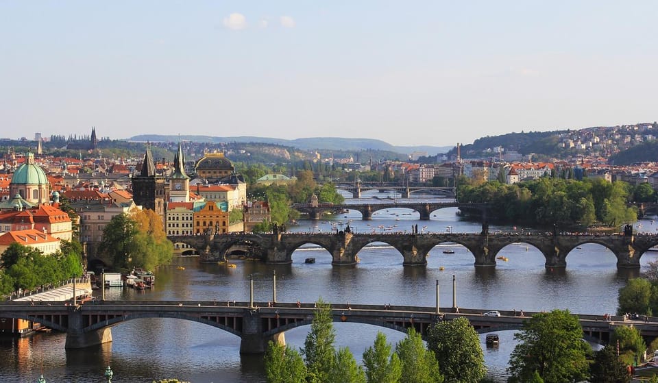 From Prague: Kutna Hora private Day Tour by car - Kutná Hora in a 7-hour loop: how the day is paced