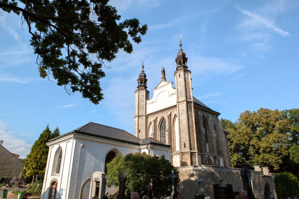 From Prague: Kutna Hora UNESCO Site Tour with Bone Chapel - Kutná Hora’s Royal-Era Streets: Italian Court, Stone House, and More