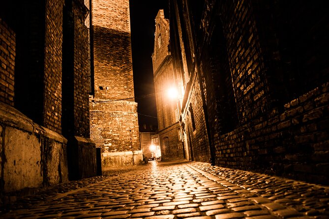 Ghosts and Legends walking tour in Prague - Why this Prague ghost walk makes sense at night
