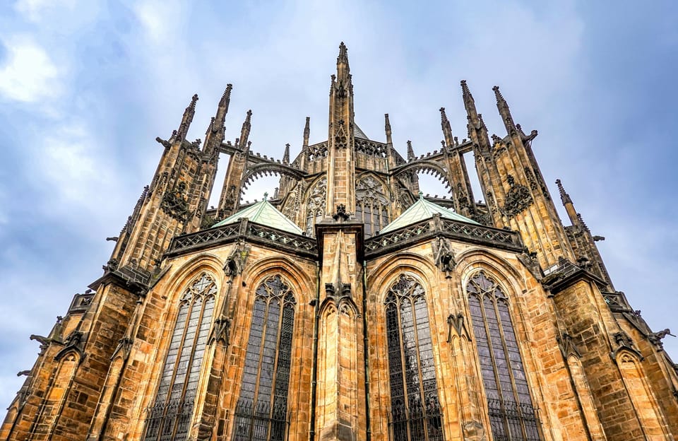Go City Prague Pass - Top Attractions and Hop-On Hop-Off Bus - Prague Castle and Castle Highlights: the pass anchor with city-wide impact