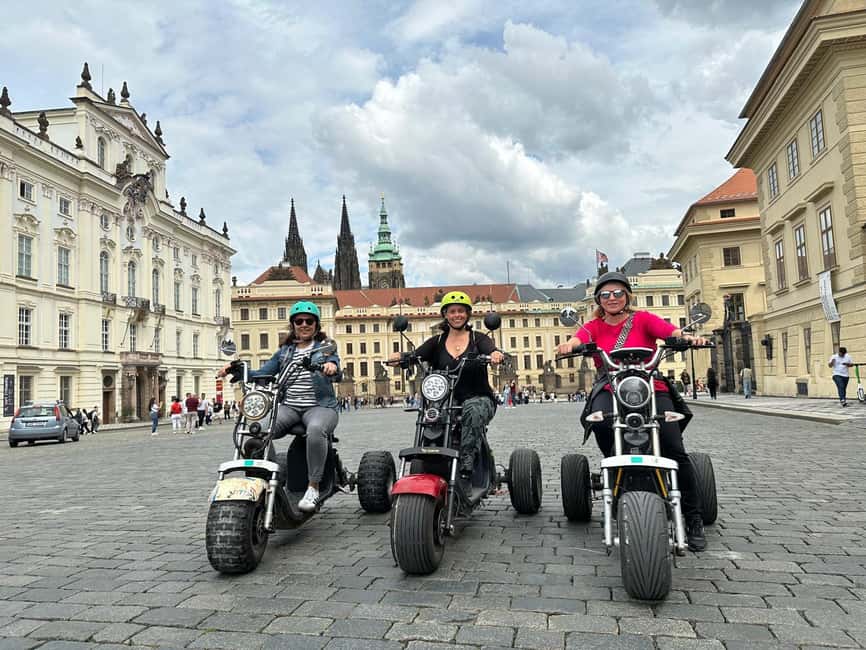 Heart of Prague tour on Tricycle electric scooter - Key things to know before you ride