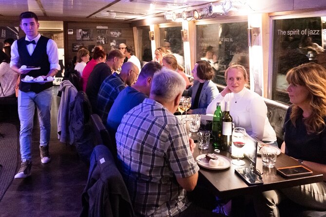 Jazz Boat: Popular LIVE JAZZ dinner cruise - Dinner on board: the three-course menu (and why it matters)