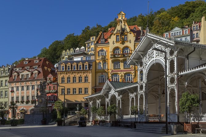 Karlovy Vary Full Day Tour from Prague - Meeting point, pickup timing, and what to do on day one