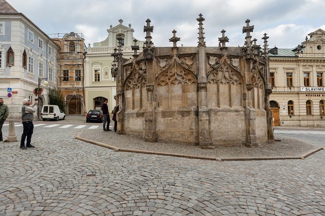 Kutna Hora Day Trip from Prague - The Guide Factor: When the Commentary Helps, When It Can Slow You Down