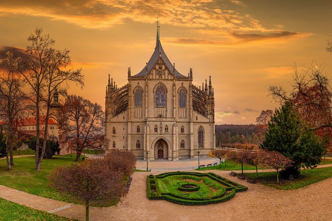 Kutná Hora Medieval Town in Vintage Cabrio car - Key takeaways before you go