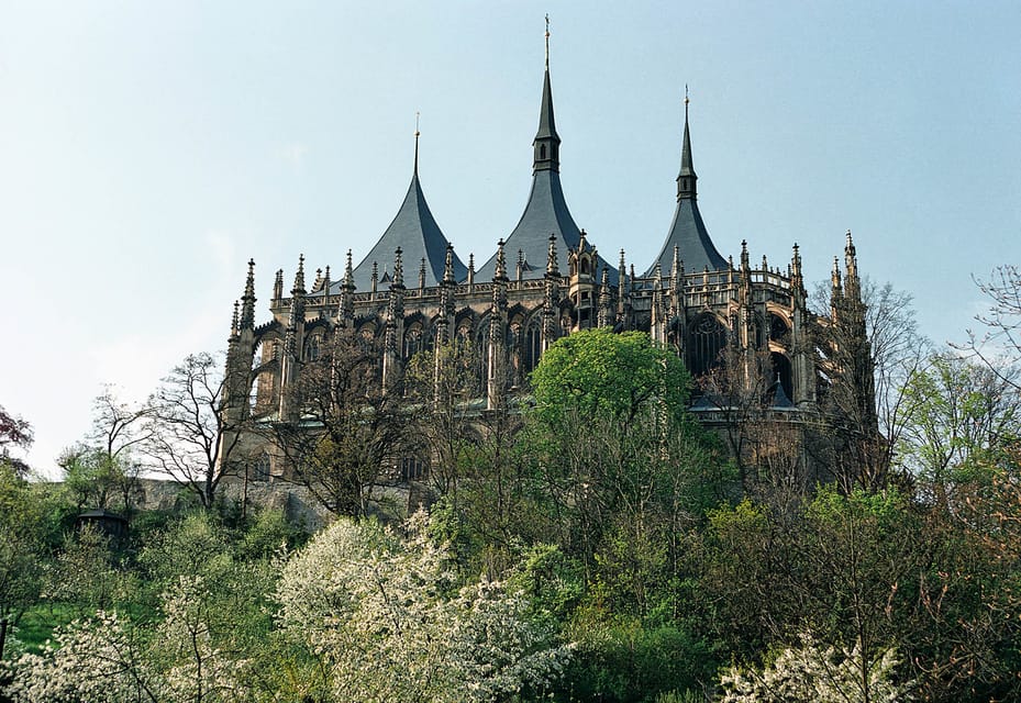 Kutna hora - Unesco - The On-Site Portion: Break, Guided Tour, and a Real Walk