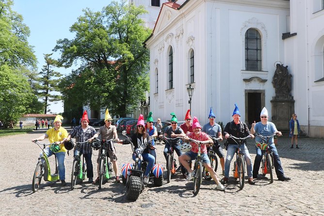 Live-Guided 180 min Glorious e-Scooter and eBike tour - What safety and training really mean on e-scooters