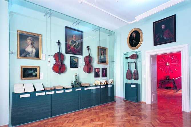 Lobkowicz Palace Museum Entrance Ticket in Prague - Lobkowicz Palace in Prague Castle: what you’re buying