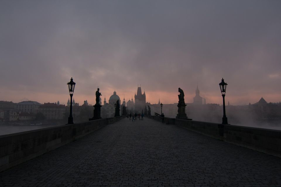 Mystical Night Tour of Prague - Meeting at Prague Astronomical Clock: Getting Started Right