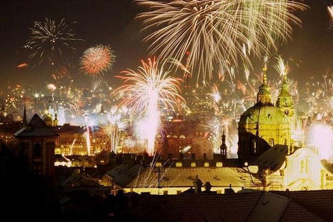 New Year's Eve Pub Crawl in Prague, end at KarLovy Lazne - Key highlights worth planning around