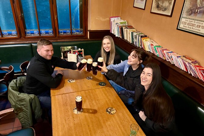 Old Prague pubs tour. Beer and dinner included! - Old Town to the Castle: why this Prague beer crawl works