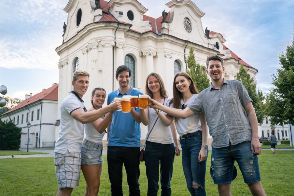Prague: 1.5-Hours Sightseeing Tour by Segway - Training on a self-balancing Segway: confidence in about 30 minutes