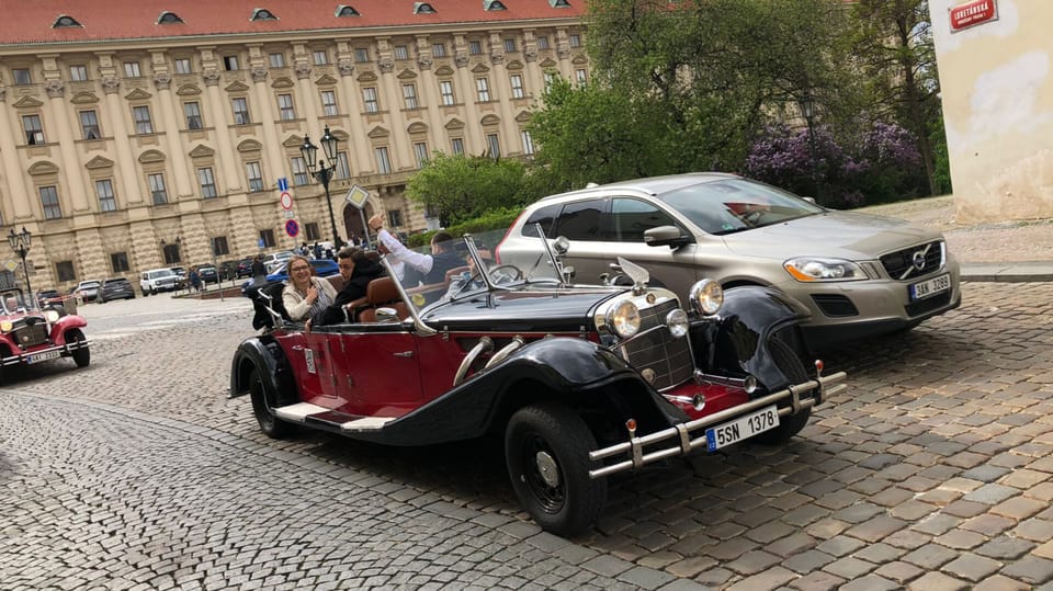 Prague: 120min Private Tour in Vintage Car, up to 6people! - Comfort and Practicalities: Retractable Roof, Tight Lanes, and Timing