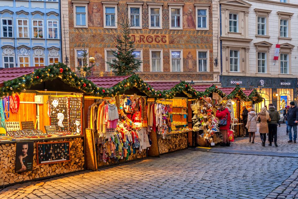 Prague: 2-3h Magical Christmas Markets Tour with Inclusions - The Christmas traditions lesson: where the jokes are part of the culture