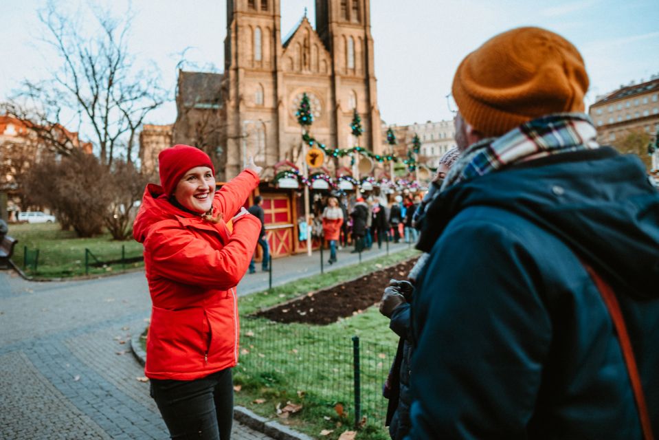 Prague: 2-3h Magical Christmas Markets Tour with Inclusions - The Dec 24 switch: how the tour adapts during the holiday crunch