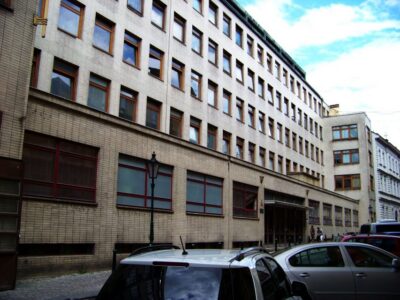 Prague: 2-Hour Back to Communism Walking Tour - The first part is the brain: socialism and communism basics before the streets