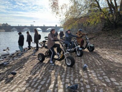 Prague: 2-Hour Trike Live Guided Tour of Old Town - Getting started fast: helmets, test-drive, and real-world controls