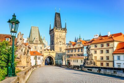 Prague: 3-Hour Beer Tour and Traditional Czech Dinner - Old Town Walk + Beer Stories: What the Guide Portion Really Adds