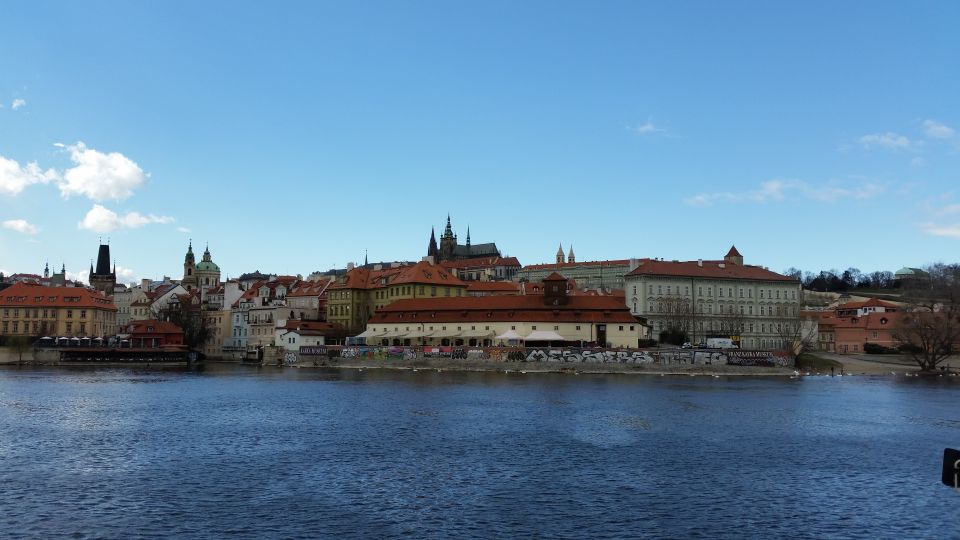 Prague: 3-hour Evening River Cruise with Dinner - Price and value: why $76 can work (and when it won’t)