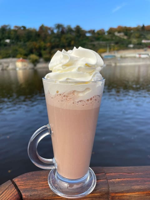 Prague: Advent Boat Cruise with Sweets and Hot Drinks - When This Cruise Makes Sense (and When It Doesn’t)