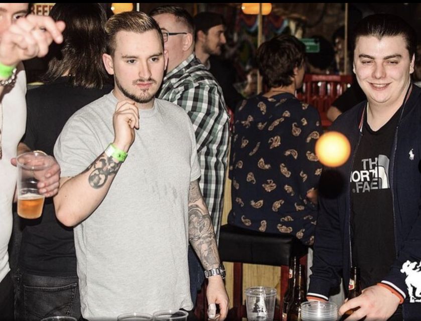 Prague: Beer Pong Experience with Unlimited Czech Beer - The staff: a bartender who actually helps