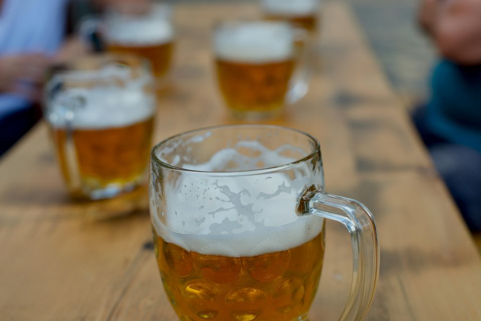 Prague beer tour with brewery visit and tasting - Logistics that affect your experience more than you’d expect